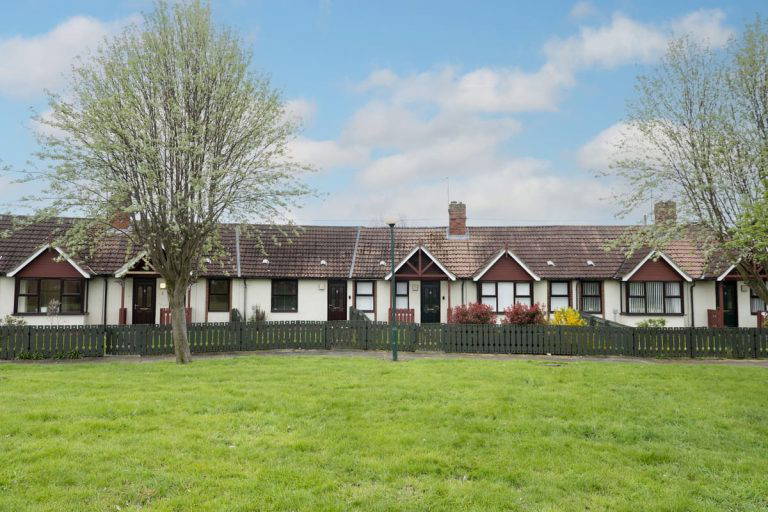4a Ada Holmes Circle, Hull,